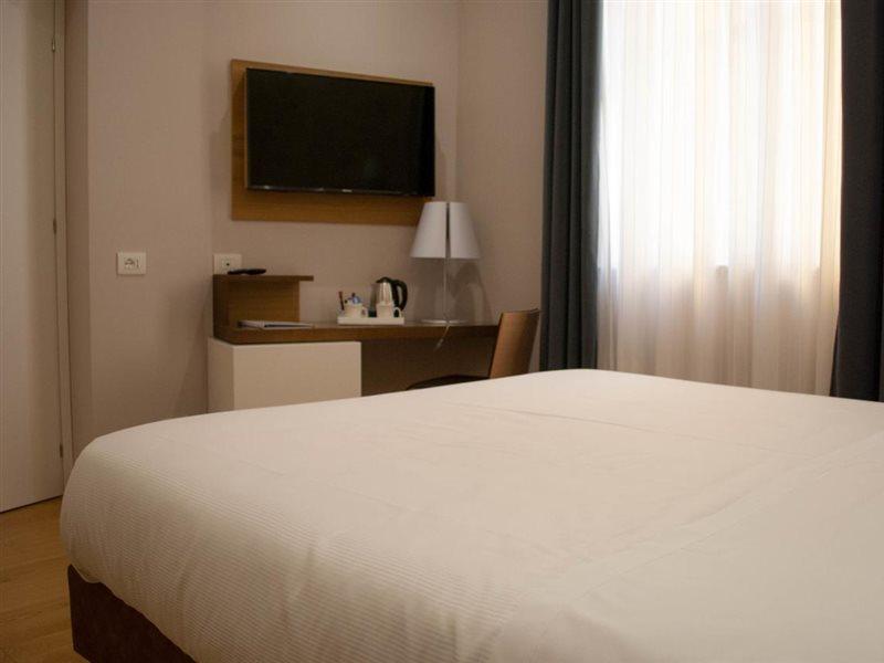 Best Western Ai Cavalieri Hotel Palermo Eksteriør billede