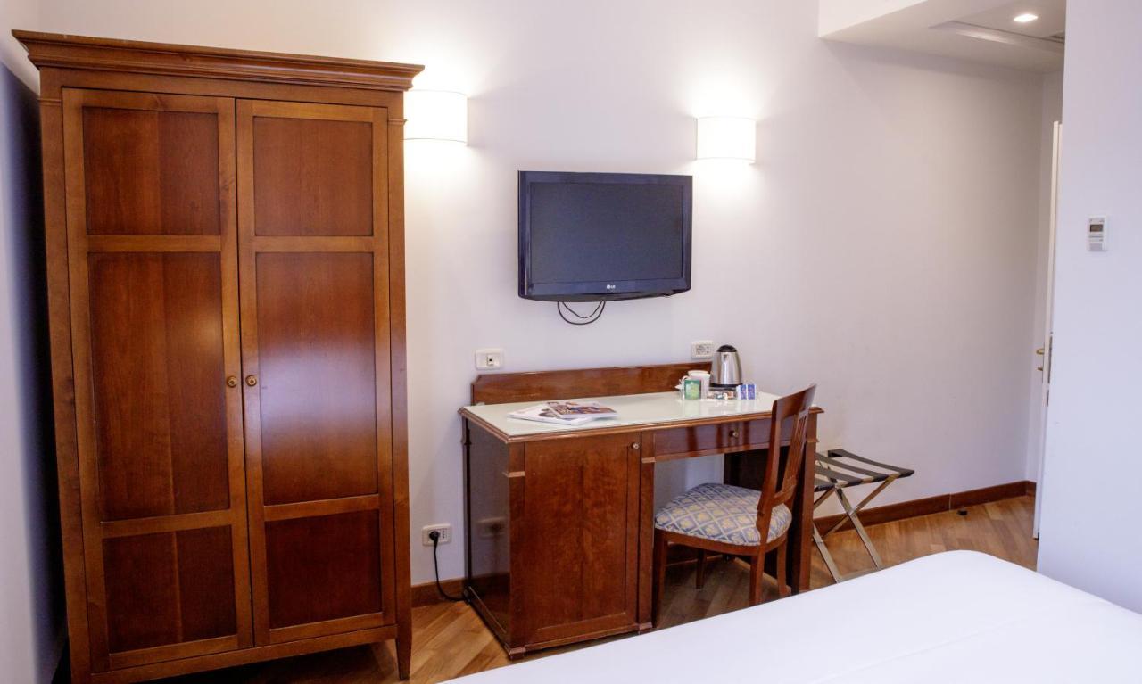 Best Western Ai Cavalieri Hotel Palermo Eksteriør billede
