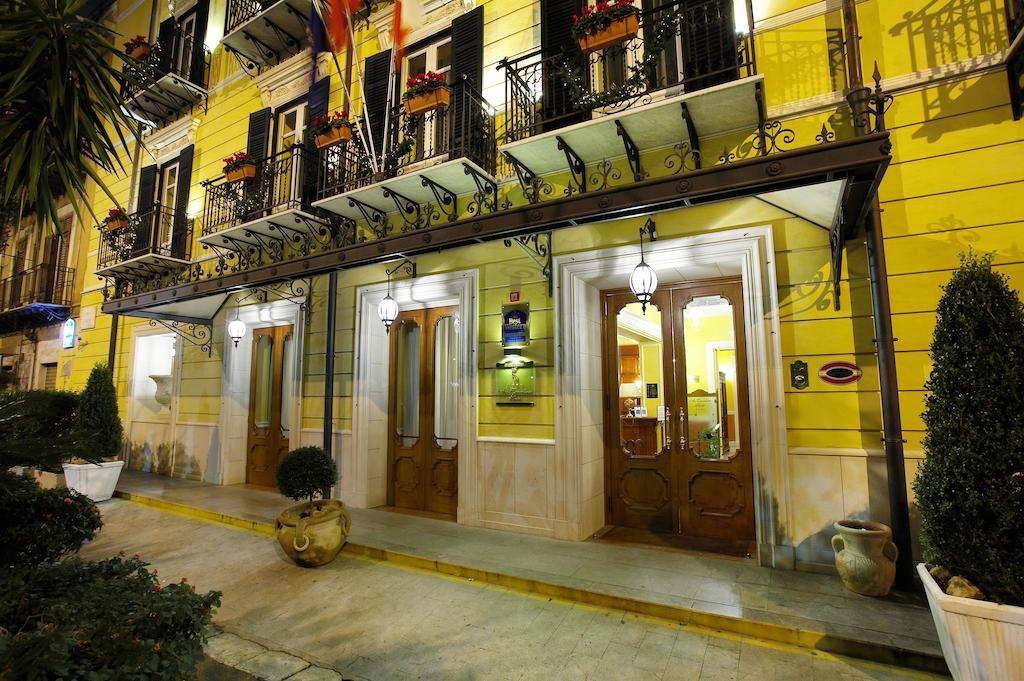 Best Western Ai Cavalieri Hotel Palermo Eksteriør billede